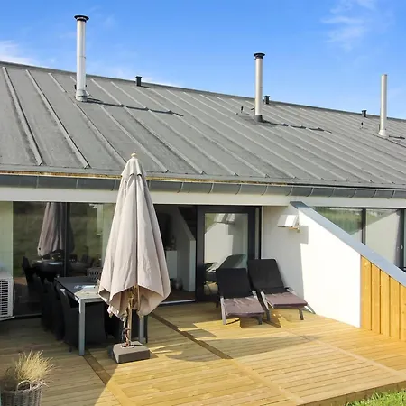Lejlighed Virpi - 1km From The Sea By Interhome