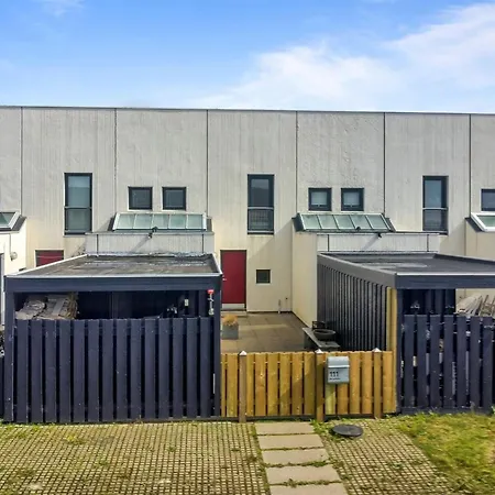 Virpi - 1km From The Sea By Interhome Lejlighed